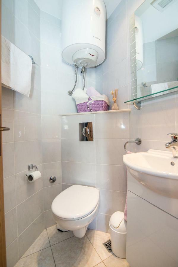 פודגורה Apartments Matko מראה חיצוני תמונה